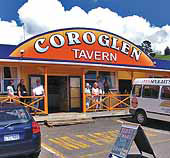 Coroglen Tavern & Backpackers